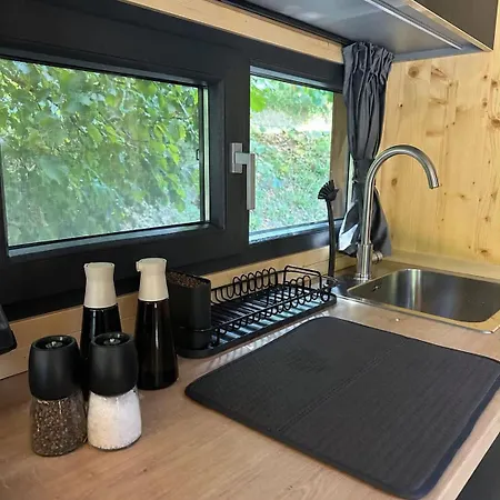 בית נופש Tuscan Tiny House By Tiny Away *